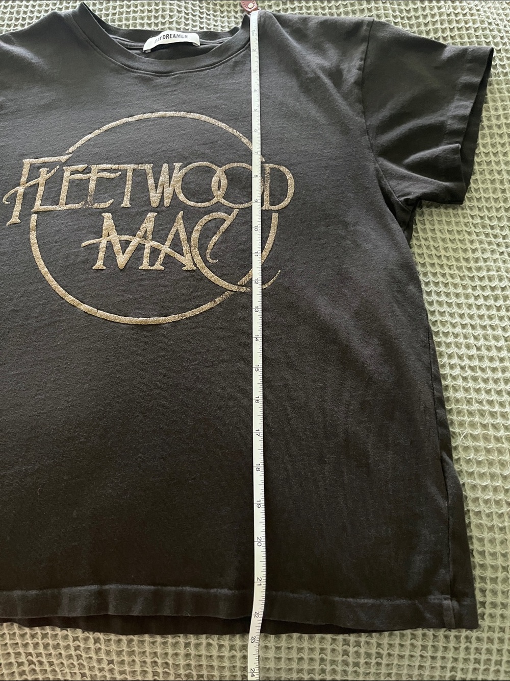 Women’s Graphic Fleetwood Mac Tee - Picture 7 of 7